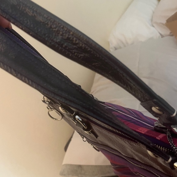 Coach Limited Edition Poppy Tartan Berry Plaid Large Glam Tote Bag - Picture 14 of 14